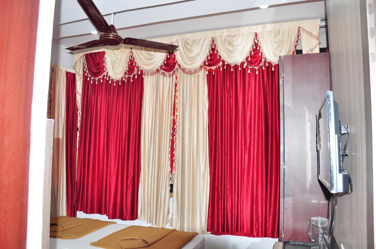 I Park Residency Hotel Bangalore Ngoại thất bức ảnh